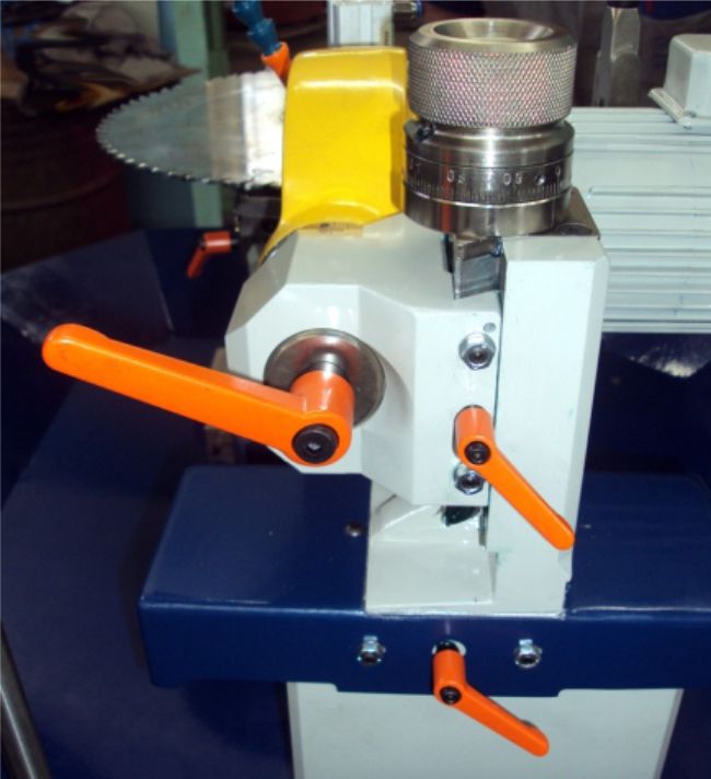 Main features ASC 1 Grinding machine